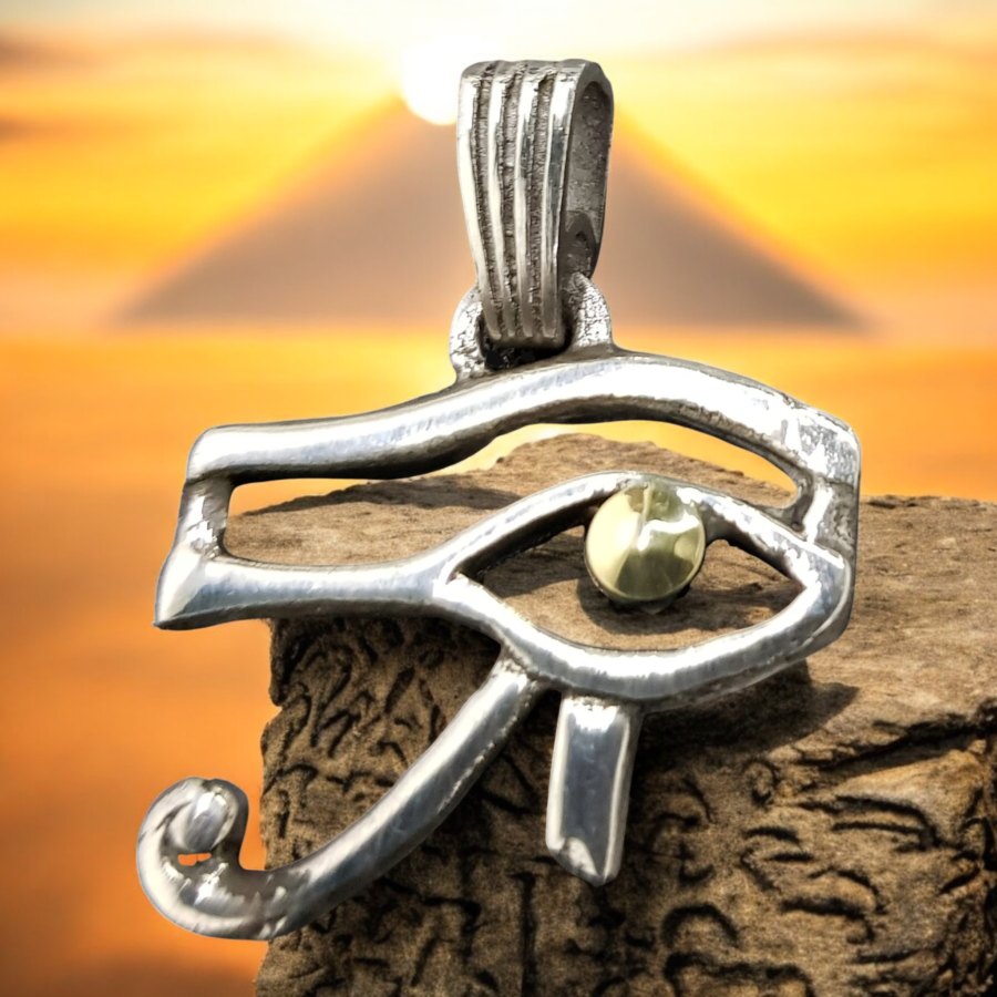 Eye of Horus Pendant in Silver and Gold 3 X 2.5 Cm 4 Gr Art 606 - Bricks Masons