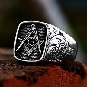 Master Mason Blue Lodge Ring - Stainless Steel Square & Compass G with Motifs