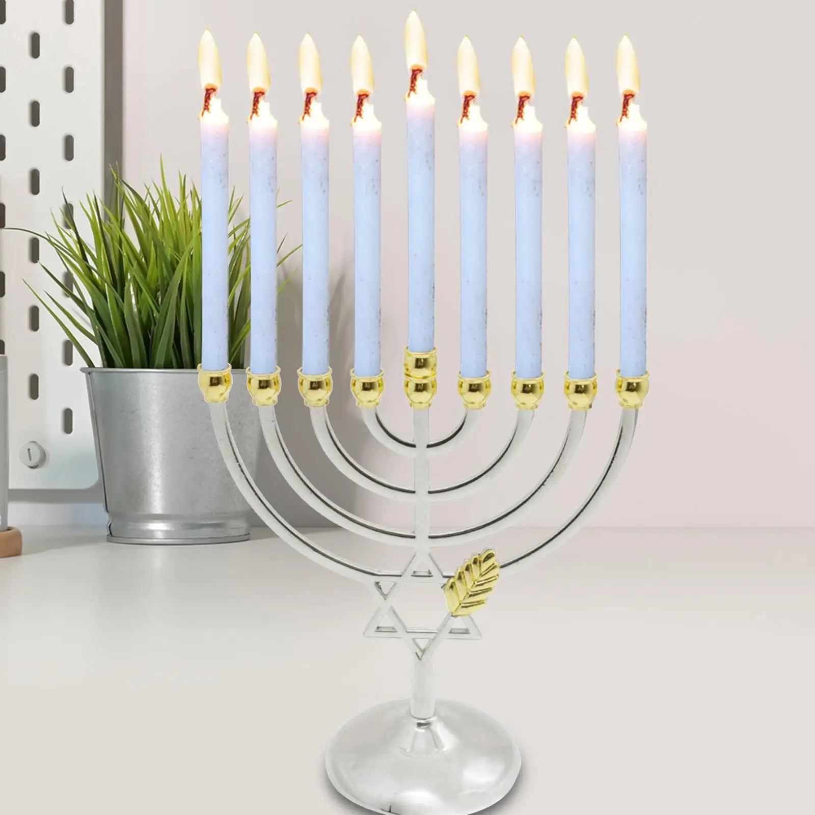 Metal Hanukkah Candleholder Geometric Hanukkah Decorative 9 Branch Menorah Candlestick for Standard Hanukkah Candles Hotel Home - Bricks Masons