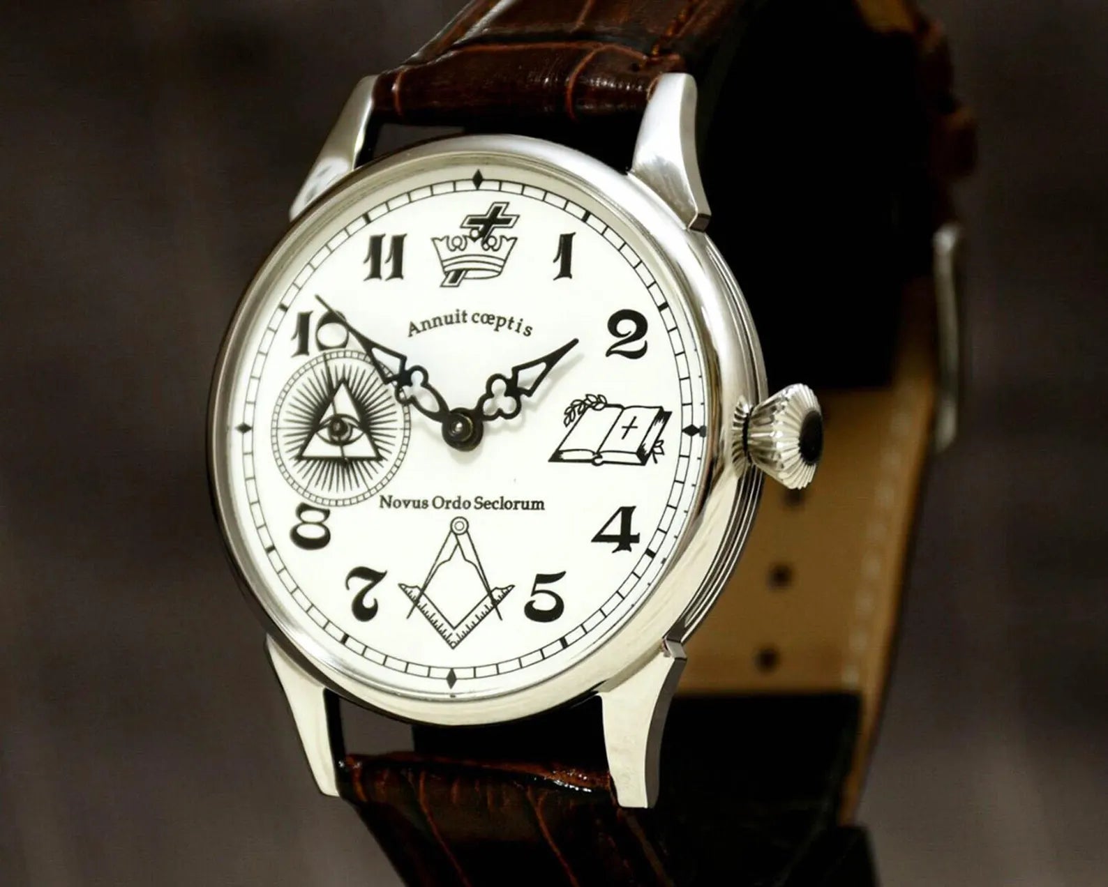 Master Mason Blue Lodge Wristwatch - Annuit Coeptis - Bricks Masons