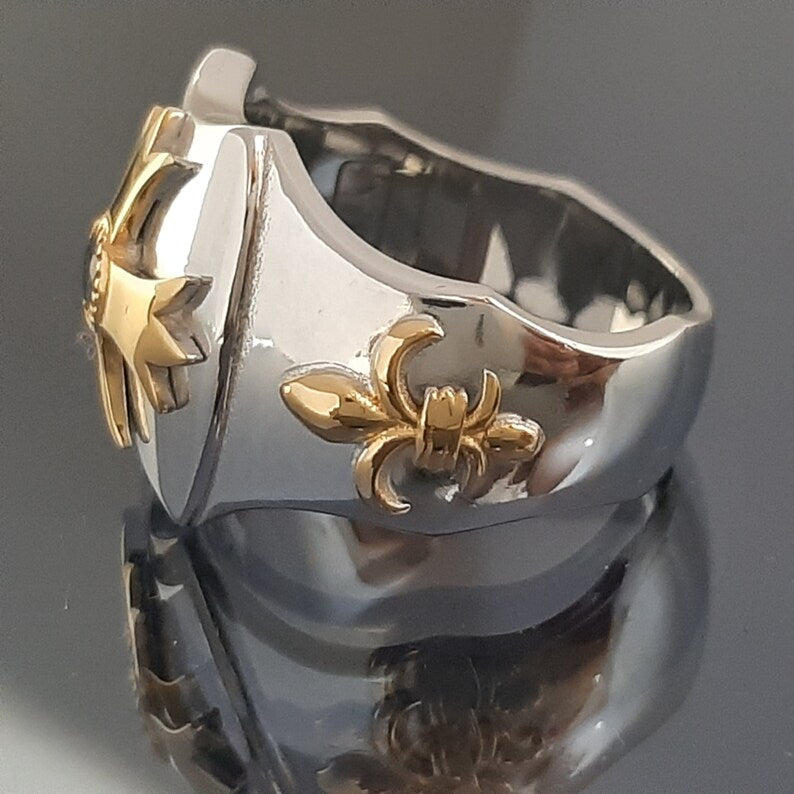 Order Of Malta Ring - Gold & Blue green Sapphire - Bricks Masons