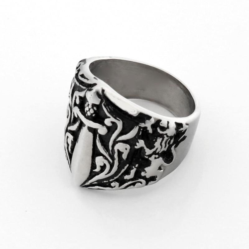 Knights Templar Ring - Medieval Motif - Bricks Masons