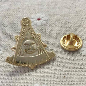 Past Master Blue Lodge Lapel Pin - Gold Plated - Bricks Masons