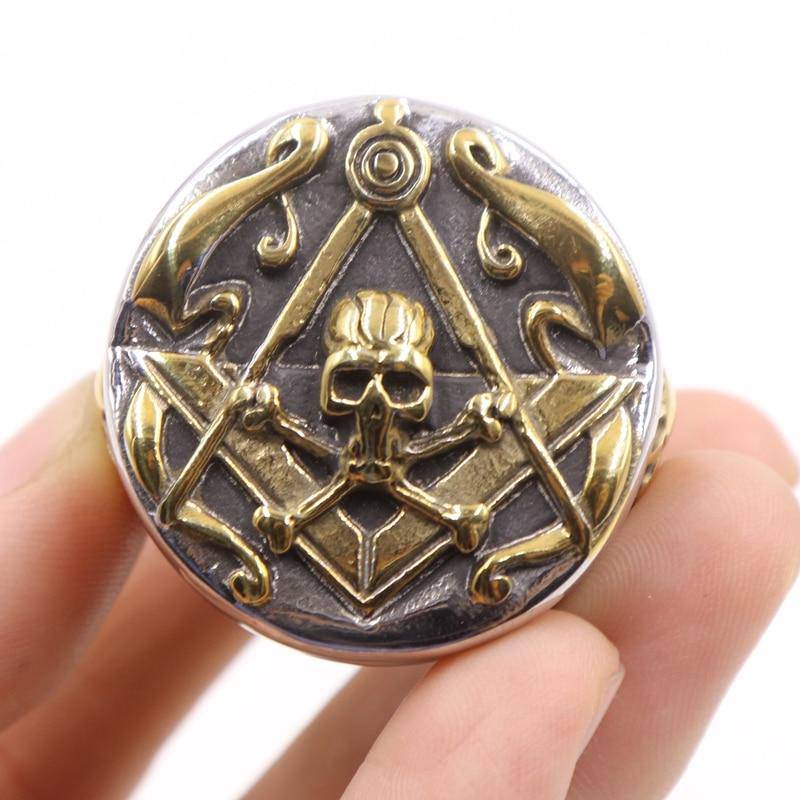 Widows Sons Ring - Skull Cross Bones and Compass with Golden Motif