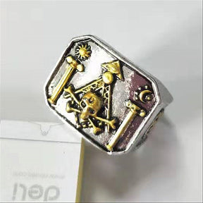 Widows Sons Ring - Silver with Gold Skull - Bricks Masons