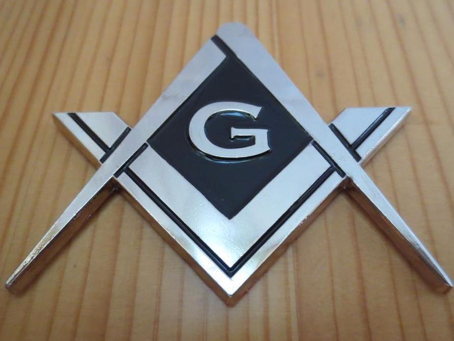 Master Mason Blue Lodge Car Emblem - Compass And Square G Medallion - Bricks Masons